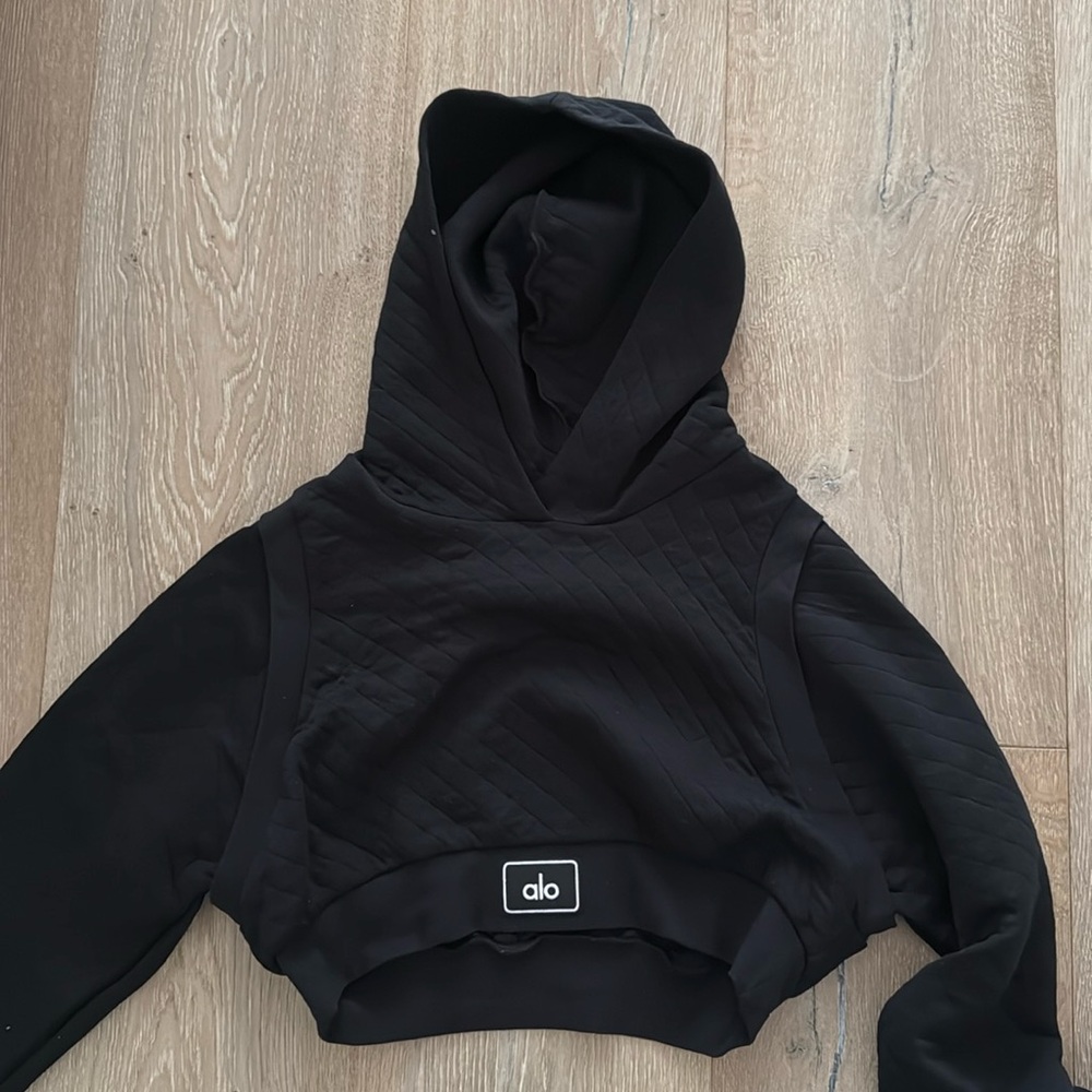 Cropped Alo Sweatshirt
